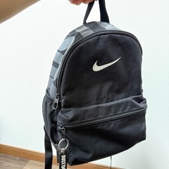NIKE キッズ　リュックの画像