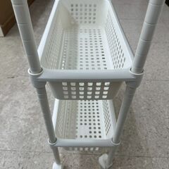 ★リユースのサカイ高崎店★TJ12835  キッチンワゴン 白 H76.5×D48×W22 クリーニング済みの画像