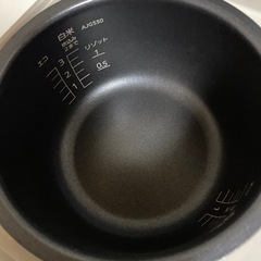 炊飯器　3合　タイガーマイコン炊飯ジャー　JAJ-G550 動作品　（0）の画像