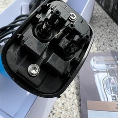 美品‼️1回使用‼️BRAUN ブラウン 電気シェーバー 310S シリーズ3‼️ 3枚刃 8倍速充電 メンズシェーバー 深剃り 髭剃り 水洗い 3連ヘッド‼️の画像