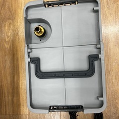 アイリスオーヤマ　タンク式高圧洗浄機 SBT-411
の画像