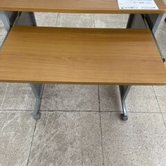★リユースのサカイ高崎店★TJ12838 (株)ニトリ PCデスク ライトブラウン H134×D50.5×W67 クリーニング済みの画像