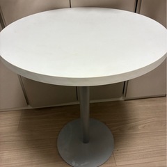  直径60cm ラウンドテーブルの画像