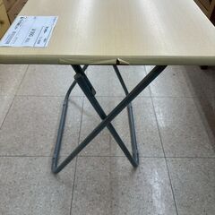 ★リユースのサカイ高崎店★TJ12839  折りたたみデスク クリーム H72.5×D51×W75 クリーニング済みの画像