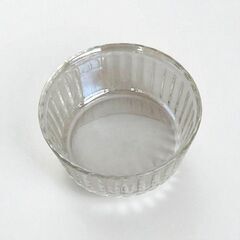 ガラス製　ラメキン　ココット皿　１個の画像