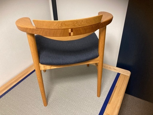 腰の椅子