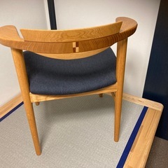 腰の椅子の画像