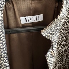 MARELLA 上下スーツ　超美品の画像