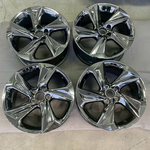 124 【純正】クラウン 220系 アルミホイール トヨタ 純正 18×8J 4本セット TOYOTA