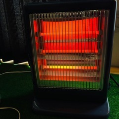 HITACHI ストーブの画像
