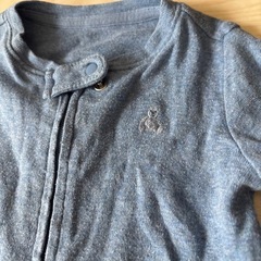 gap ロンパース　3〜6monthの画像