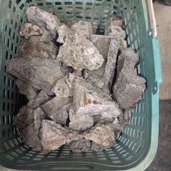 コンクリート【ガラ】土嚢用に！差し上げます。の画像