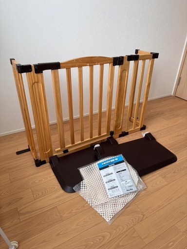 日本育児 おくだけドアーズWoody2 Mサイズ 【追加拡張パネル1セット付】