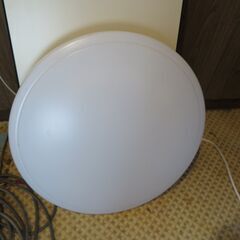 蛍光灯照明の画像