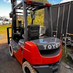 ２.5トンディーゼルフォークリフトの画像