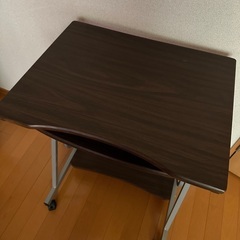 PCデスクの画像