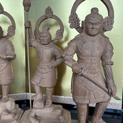 木彫り　四天王　置物　オブジェの画像