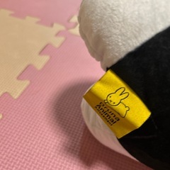 ミッフィーの仲間の犬特大サイズぬいぐるみの画像