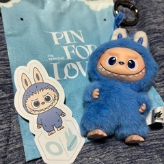 POP MARTラブブ PIN FOR LOVE THE MONSTERSの画像