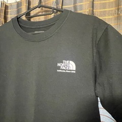THE NORTH FACE Ｔシャツ　Ｍサイズ
の画像