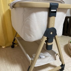 赤ちゃんベビーベッドの画像