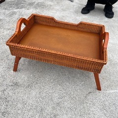 🧺ラタン　テーブル　ローテーブル　カゴ　トレイ　バスケット　折りたたみ可能の画像