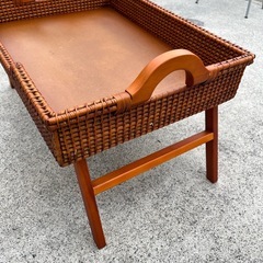 🧺ラタン　テーブル　ローテーブル　カゴ　トレイ　バスケット　折りたたみ可能の画像