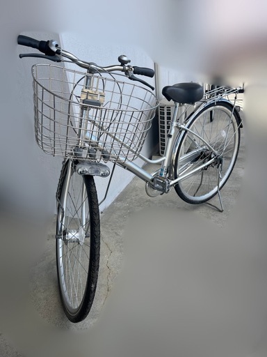 《ご購入者様決定済》【中古】3段変速付き 27インチ 自転車 シルバー