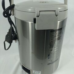 電気ポットの画像