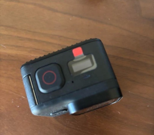 GoPro mini 11 アクションカメラ レッド 本体と付属品