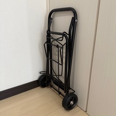 折りたたみ式キャリーカートの画像
