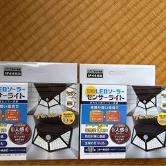 ●新品未使用品●《100 LEDソーラーセンサーライト》●《２個セット》の画像