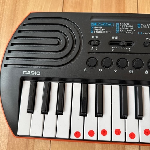 CASIOキーボード (eeem) 岡崎の鍵盤楽器、ピアノの中古あげます