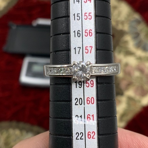 Pt900 ダイヤモンドリング　5.7g 0.47ct 0.37ct 約18号