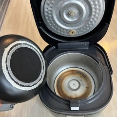 炊飯器の画像