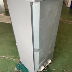 冷蔵庫 2ドア パナソニック NR-B175W-S 2013年 上部ドアにへこみありの画像