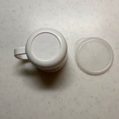 プラスチックカップ差し上げますの画像