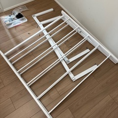 ベッドフレームの画像