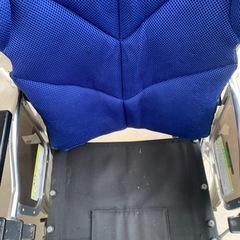 車椅子　汚れはありますが使えます。の画像