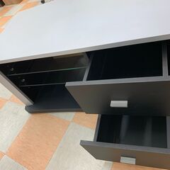 【ｼﾞｬﾝｸﾞﾙｼﾞｬﾝｸﾞﾙ金沢店】テレビ台 シルバー/ブラック W(幅)90×D(奥行き)47×H(高さ)43.5cm  ※クリーニング済みの画像