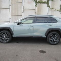 ★RAV4ハイブリッド４WDアドベンチャー★1万km台走行で奇麗です★長崎発★の画像