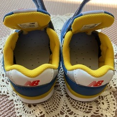ニューバランス 996 スニーカー 13cm ブルーの画像