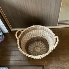 籐のバスケットの画像
