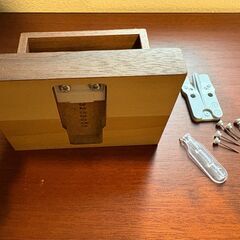 ＊無印良品＊壁に付けられる家具トレー＊ウォールナット＊の画像