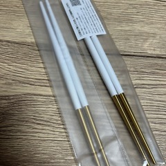 フライパン、スレンレス箸の画像
