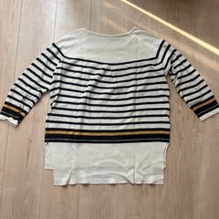 shuca 長袖 薄手ニット Sサイズの画像
