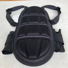 スノボ用プロテクターの画像