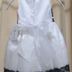 新品ドレス　ワンピース　100センチ相当　子供服の画像