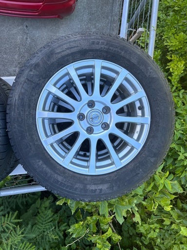 中古タイヤ４本