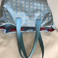 CHANEL シャネル トートバッグ ブルー系カラーの画像